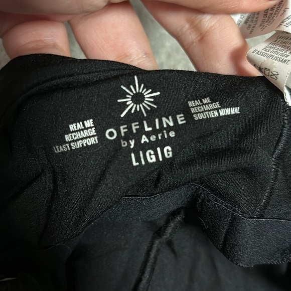 Aerie offline real me recharge sports bra !! 🖤 - Picture 6 of 7
